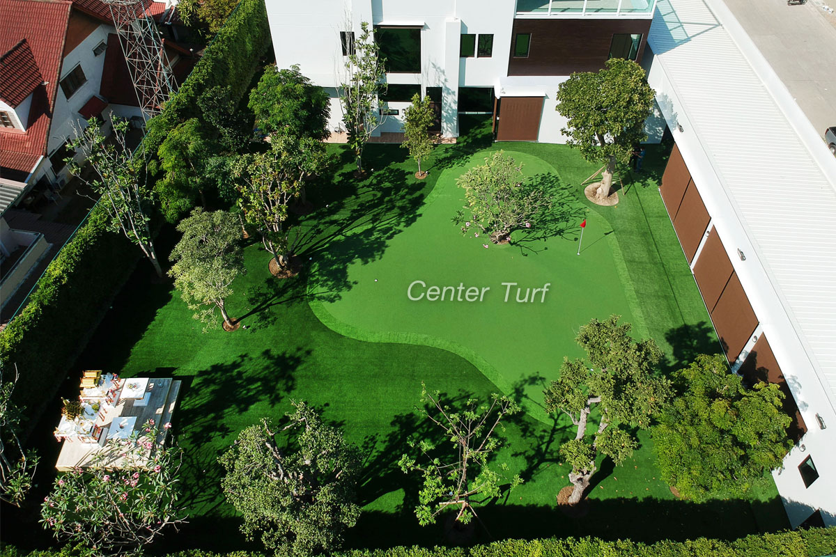 งานติดตั้ง Putting Green หญ้าเทียม