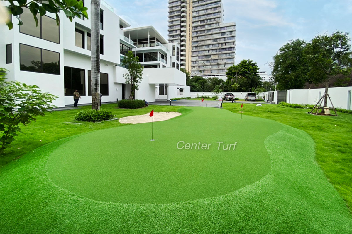 งานติดตั้งกรีนพัตต์กอล์ฟหญ้าพร้อมหลุมทราย บ้านพักส่วนตัว@ลาดพร้าว
