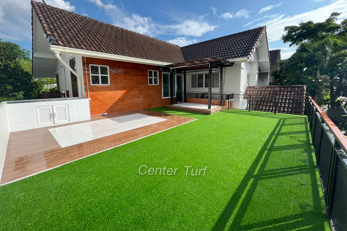 ติดตั้งหญ้าเทียมระเบียงดาดฟ้า @หมู่บ้านใหม่เพอร์เฟล็กซ์โฮม