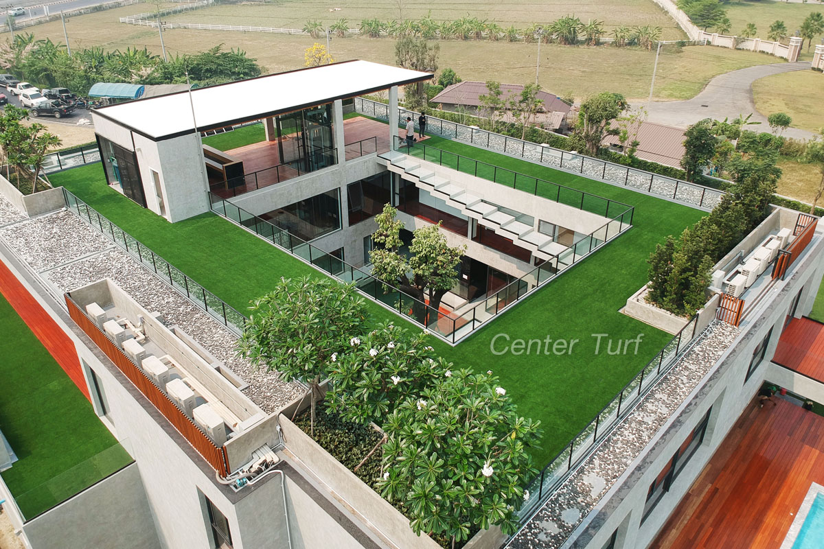 จัดสวนหญ้าเทียม ดาดฟ้า หลังคา ระเบียง ให้บ้านดูโมเดิร์น