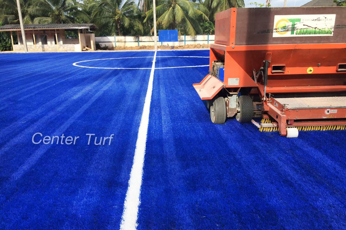 สนามฟุตบอลหญ้าเทียม King Power รร.อนุบาลป่าพะยอม จ.พัทลุง