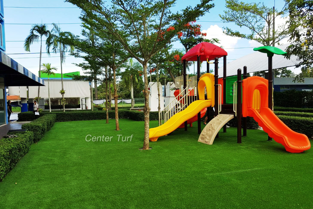 โรงเรียนขจรเกียรติถลาง จังหวัดภูเก็ต