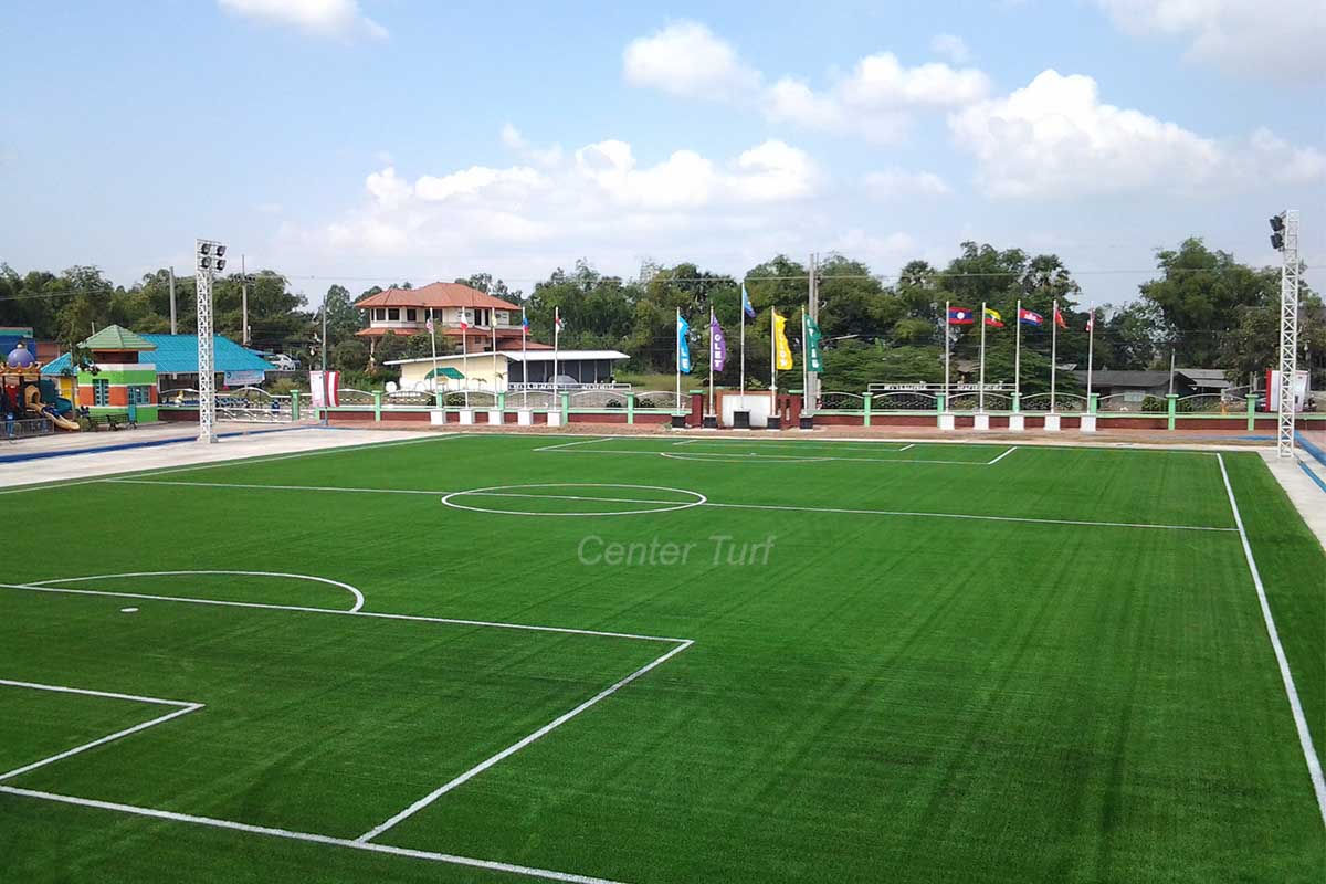 สนามฟุตบอลหญ้าเทียม เทศบาลตำบลโพธิ์ประทับช้าง จ.พิจิตร