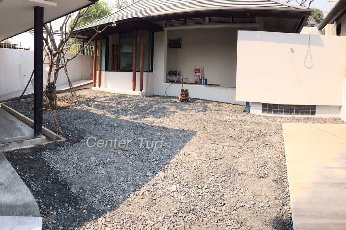 สถานการณ์ Covid-19 จะเป็นอย่างไรต่อ... ความรับผิดชอบต่อสังคมก็ต้องมี ชวนนักกอล์ฟทุกท่าน #อยู่บ้านหยุดเชื้อเพื่อชาติป้องกันการแพร่ระบาด หมั่นออกกำลังกายอย่างสม่ำเสมอโดยการฝึกซ้อมพัตต์กอล์ฟอยู่บ้าน #หญ้าเทียมเซ็นต์เตอร์เทิร์ฟช่วยได้