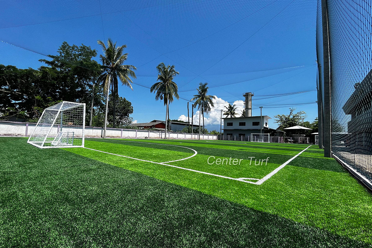 งานสนามฟุตบอลหญ้าเทียม เทศบาลตำบลป่าแดด จ.เชียงใหม่