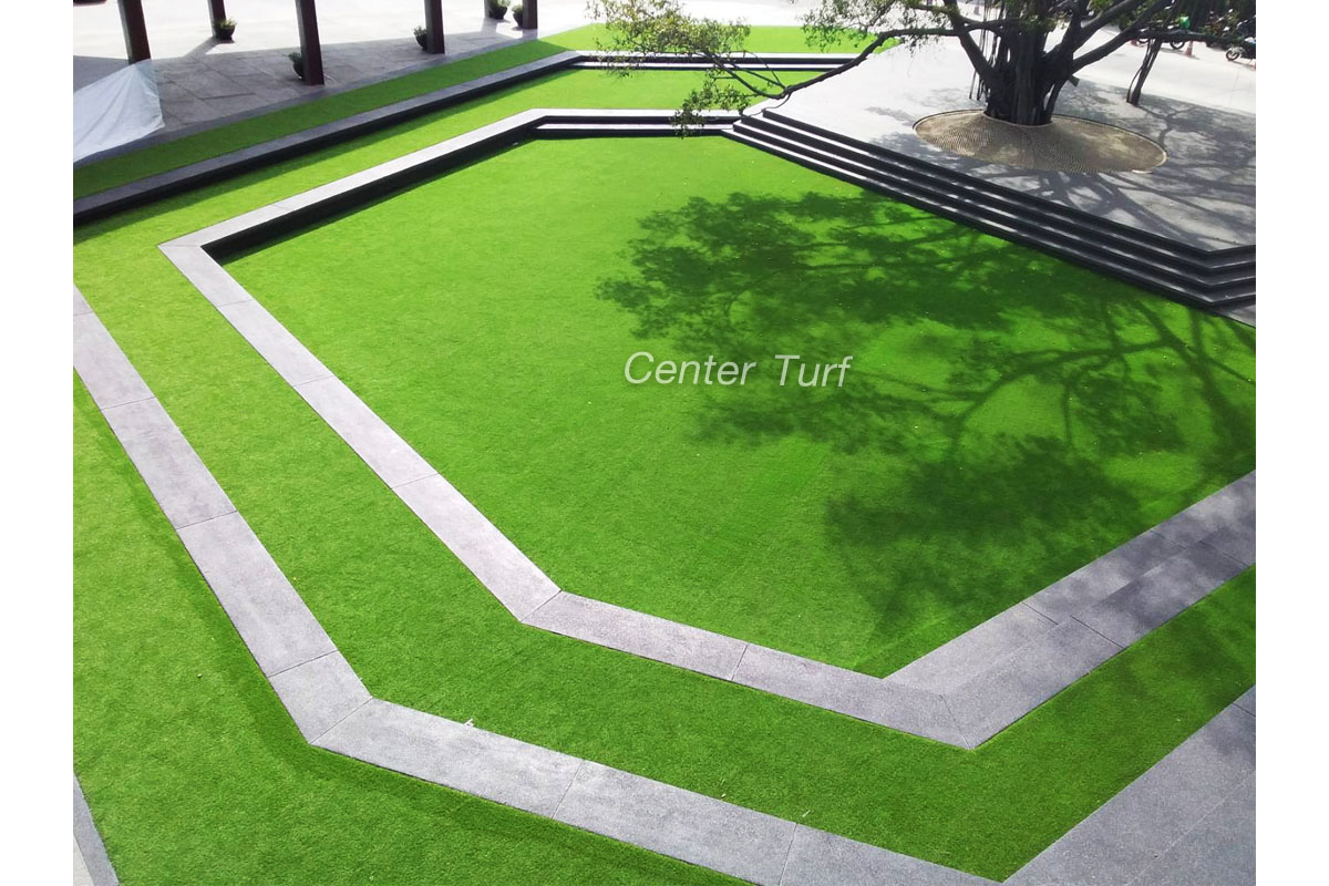 ติดตั้งหญ้าเทียมบนพื้นดิน Lasalle Avenue (ลาซาล อเวนิว