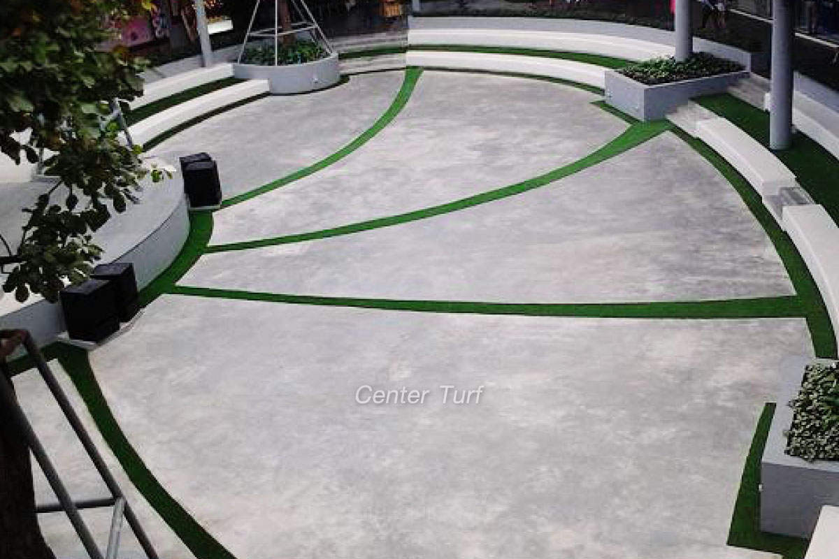 TheScene-Town in Town