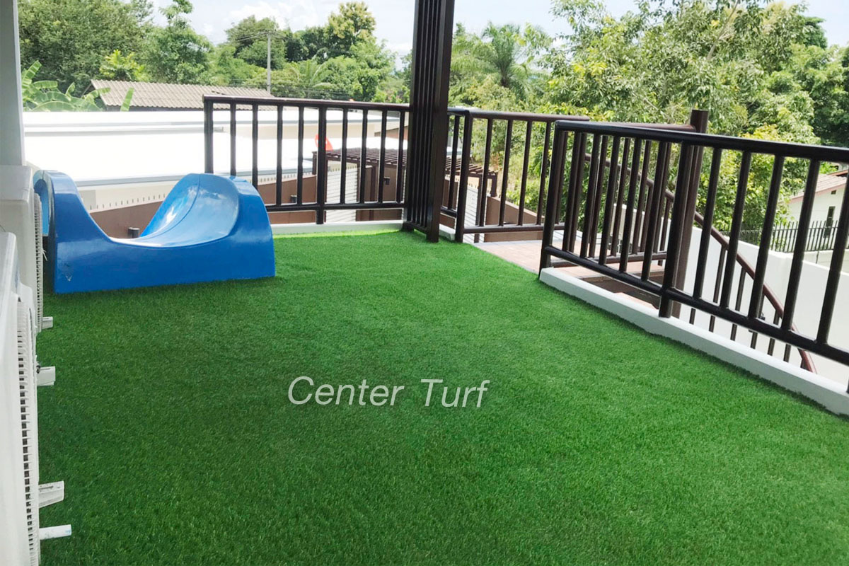 ติดตั้งหญ้าเทียมบ้านลูกค้า โครงการ Ornsirin Ville Donchan