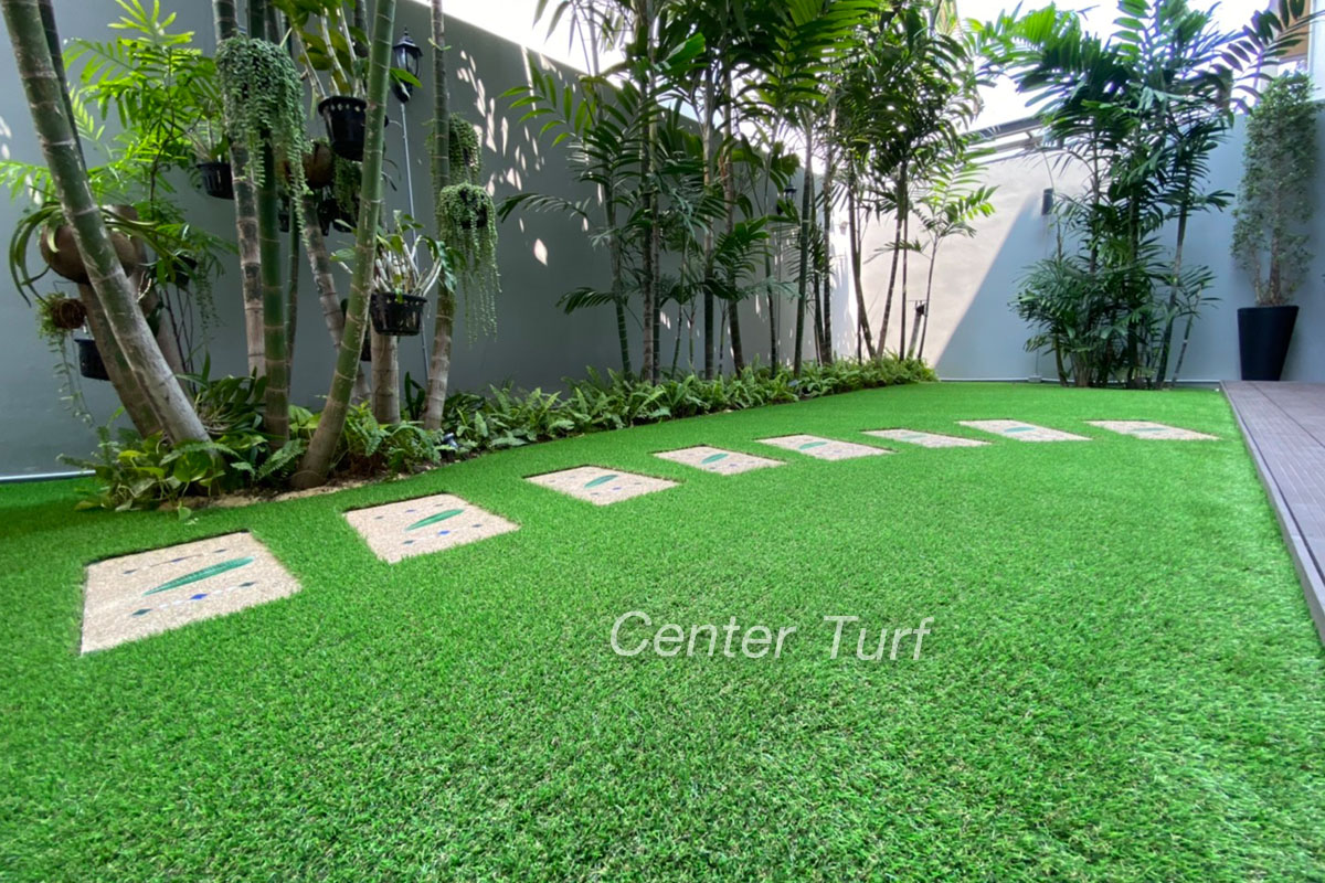 จัดสวนหญ้าเทียม // ติดตั้งหญ้าเทียมบนพื้นดิน