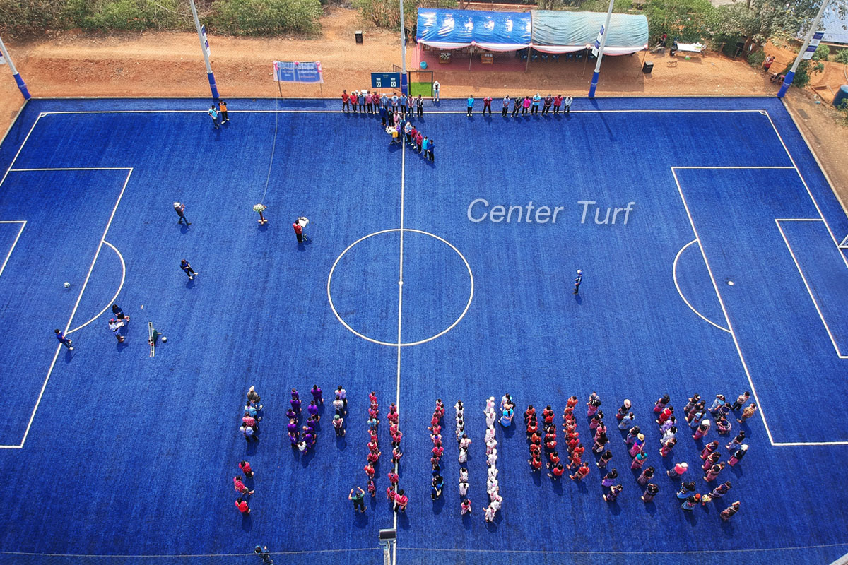 รับสร้างสนามฟุตบอลหญ้าเทียมทั่วประเทศ