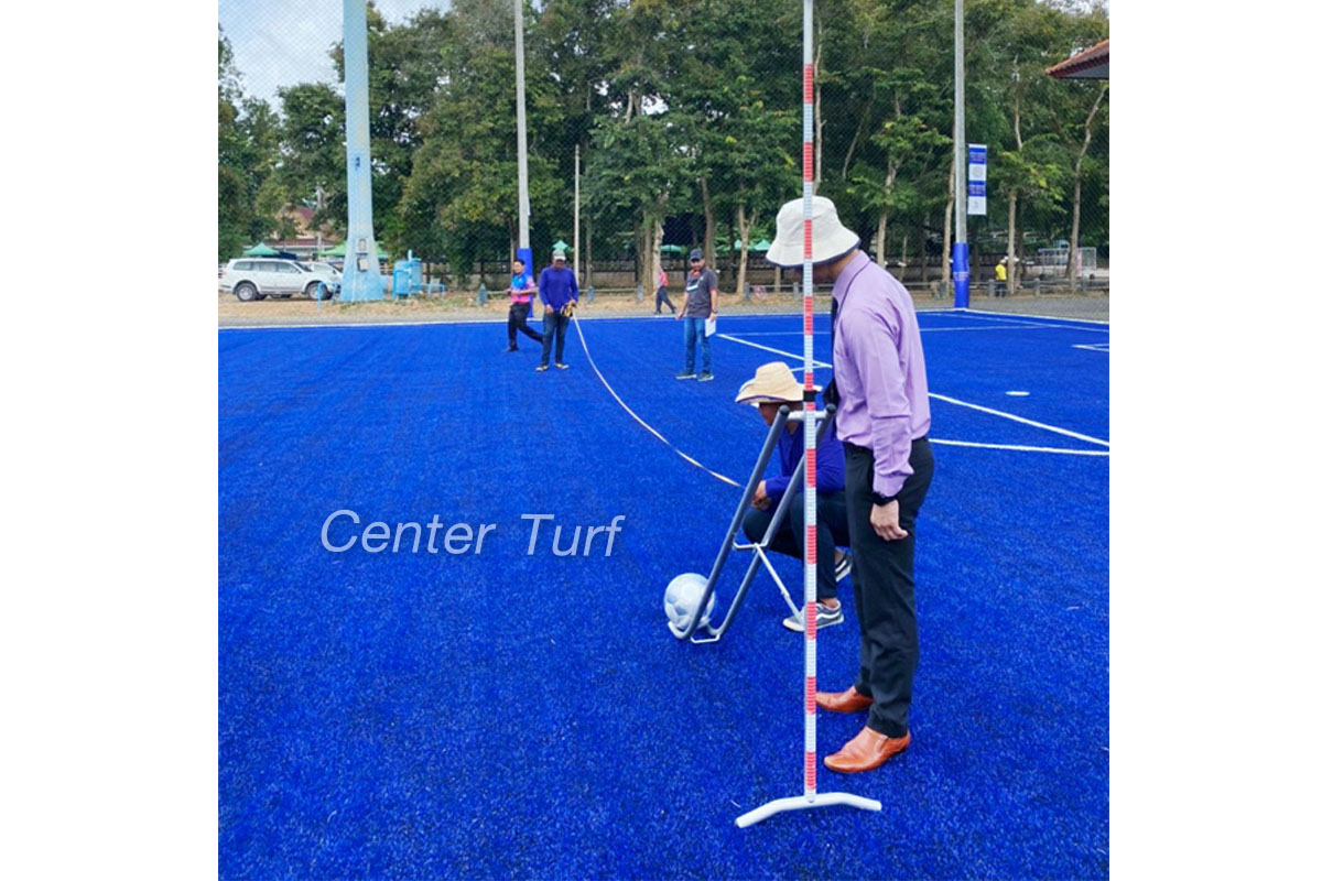 สนามฟุตบอลหญ้าเทียม King Power รร.อนุบาลป่าพะยอม จ.พัทลุง