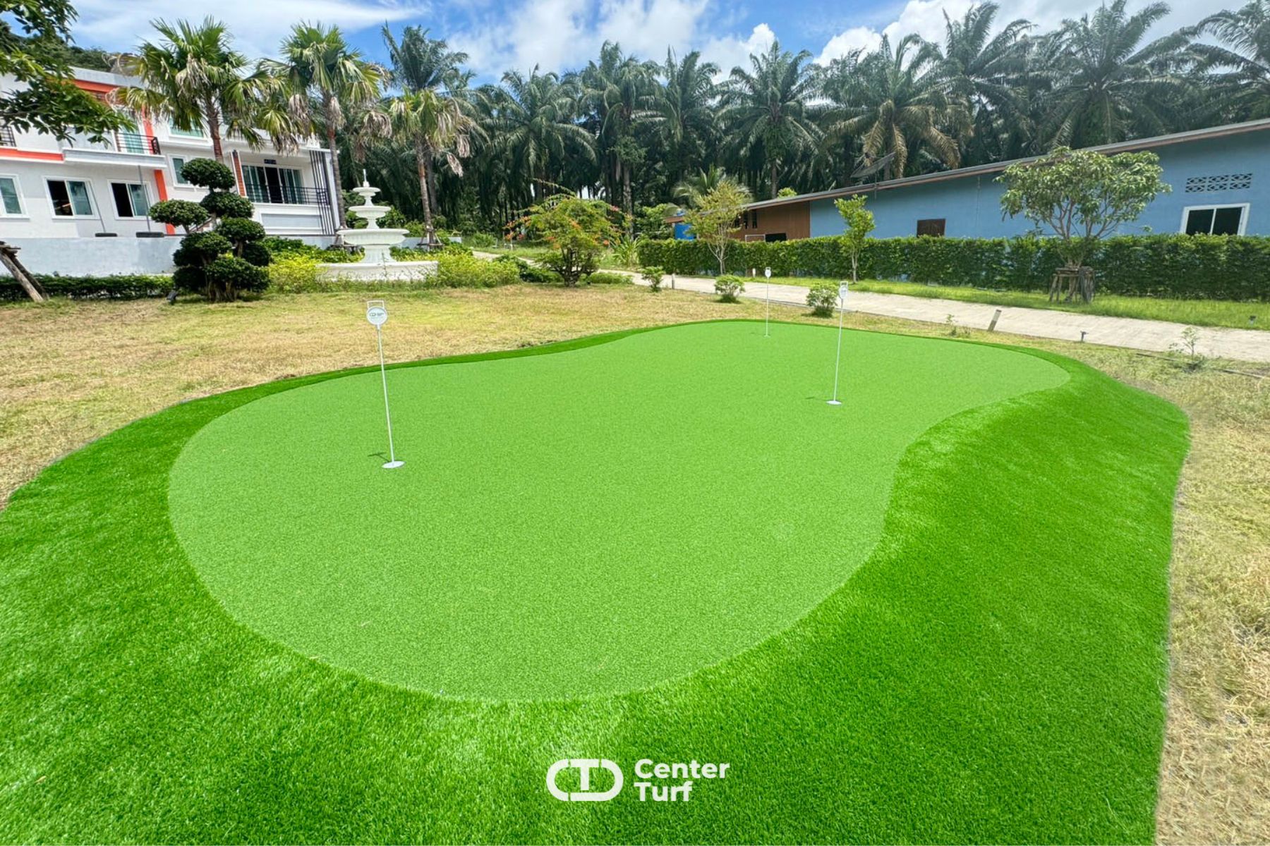 แต่ยังช่วยให้คุณพัฒนาทักษะการพัตต์ในบรรยากาศที่เป็นส่วนตัวมากขึ้น