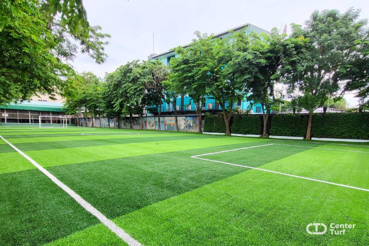 เครื่องจักรที่ได้มาตรฐานสูงสุดในการเติม infill ให้ได้ระดับความหนาที่สม่ำเสมอตามข้อกำหนดช่วยเพิ่มความคล่องตัวในการเล่น