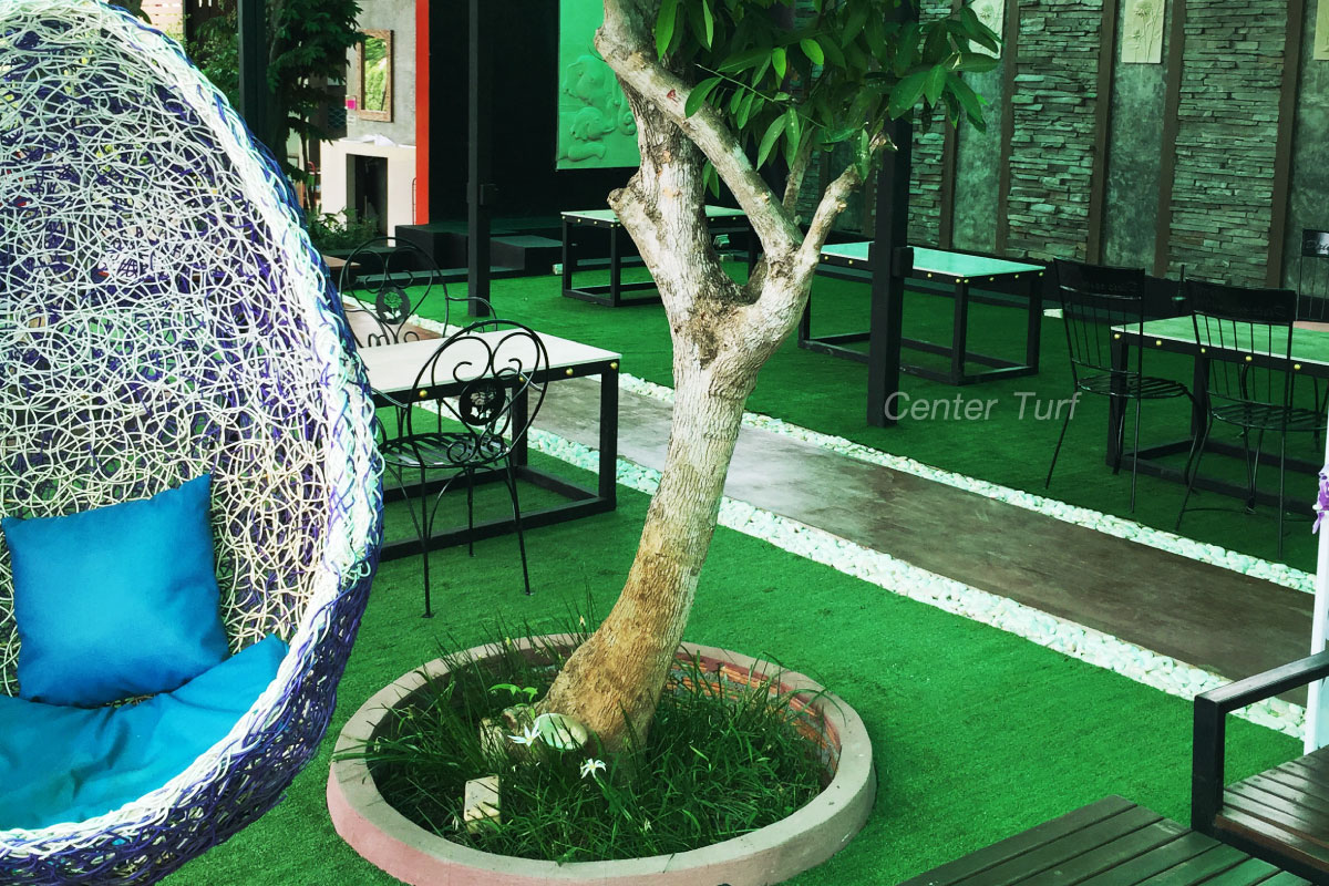 หญ้าเทียมร้านกาแฟ แม่โจ จ.เชียงใหม่