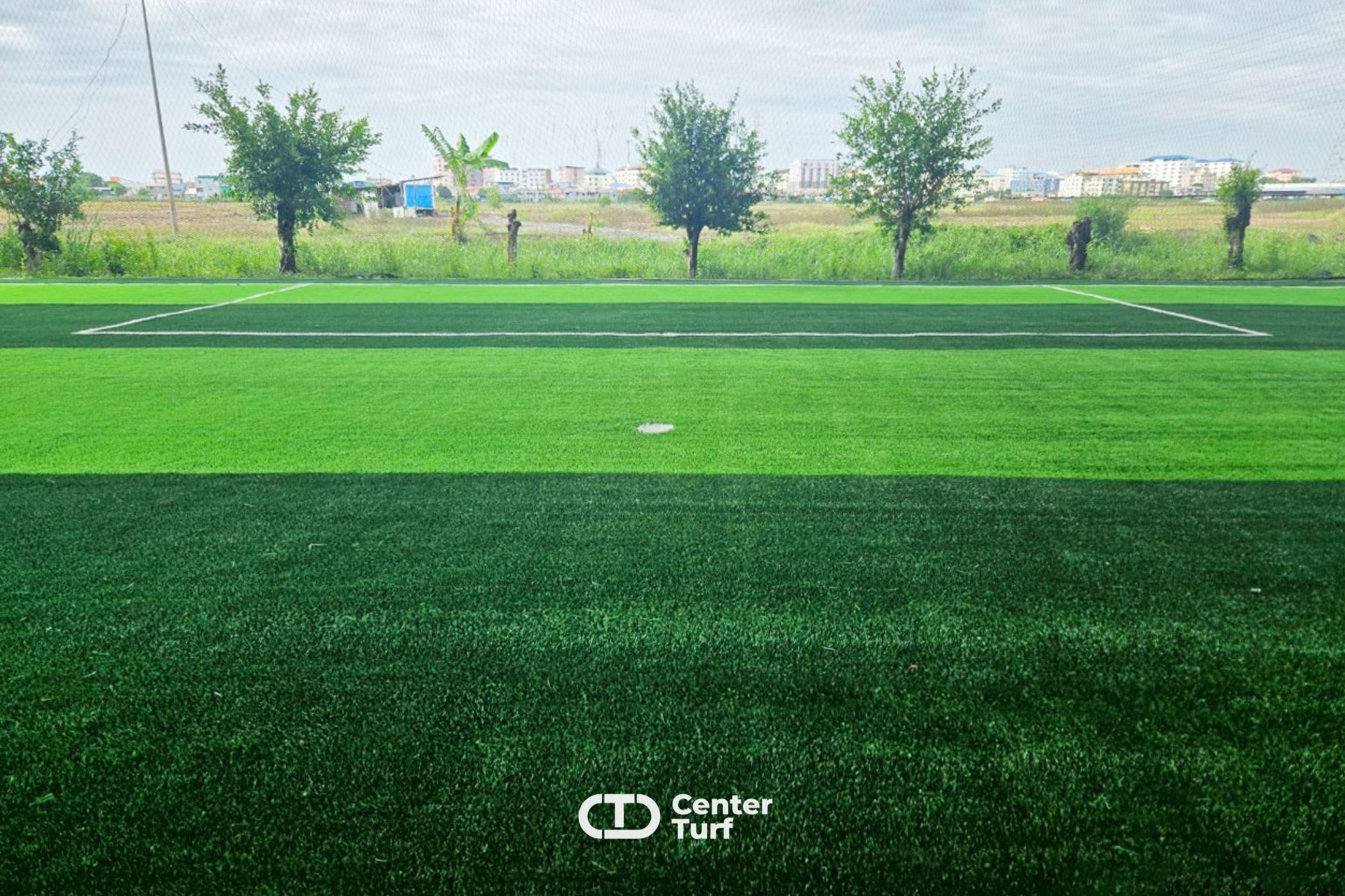 พร้อมให้บริการครบวงจร ตั้งแต่ให้คำปรึกษา ออกแบบ ไปจนถึงงานติดตั้ง  สนามใช้งานได้ทุกวัน รายได้ต่อเนื่องไม่มีสะดุด