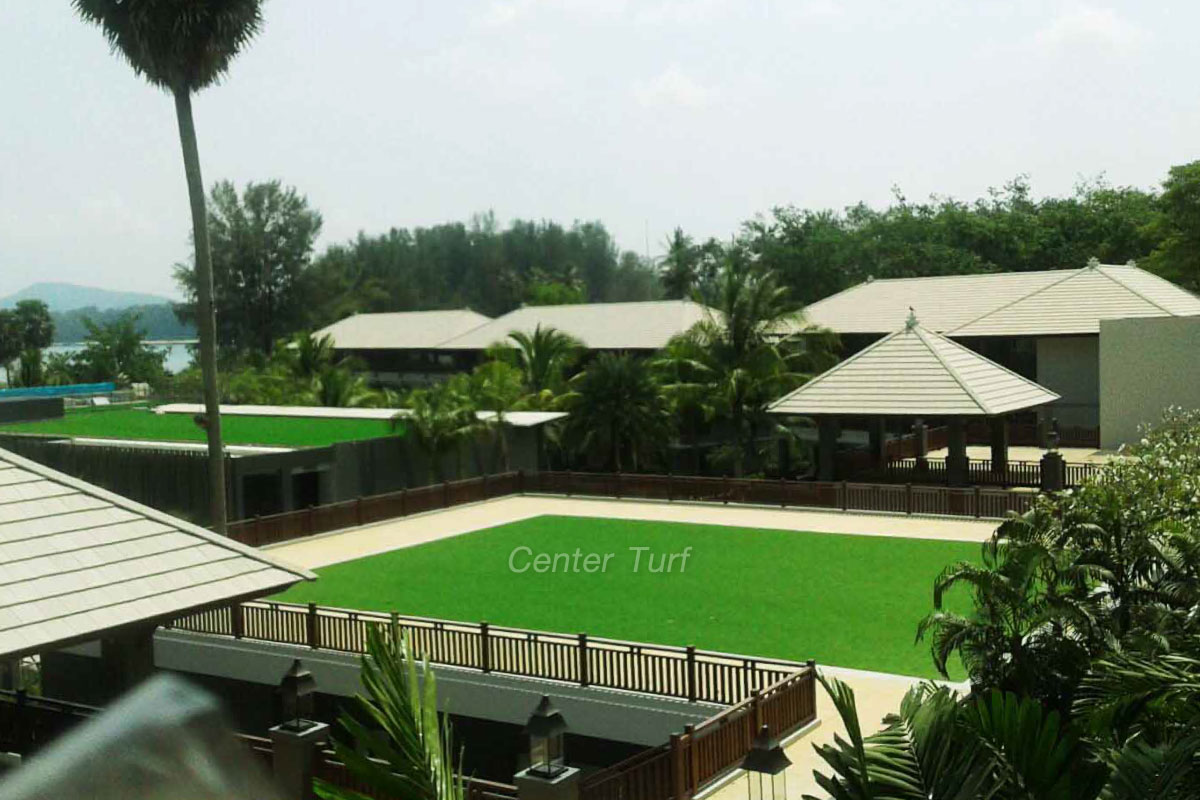 ภูเก็ต แมริออท รีสอร์ท แอนด์ สปา ในยางบีช