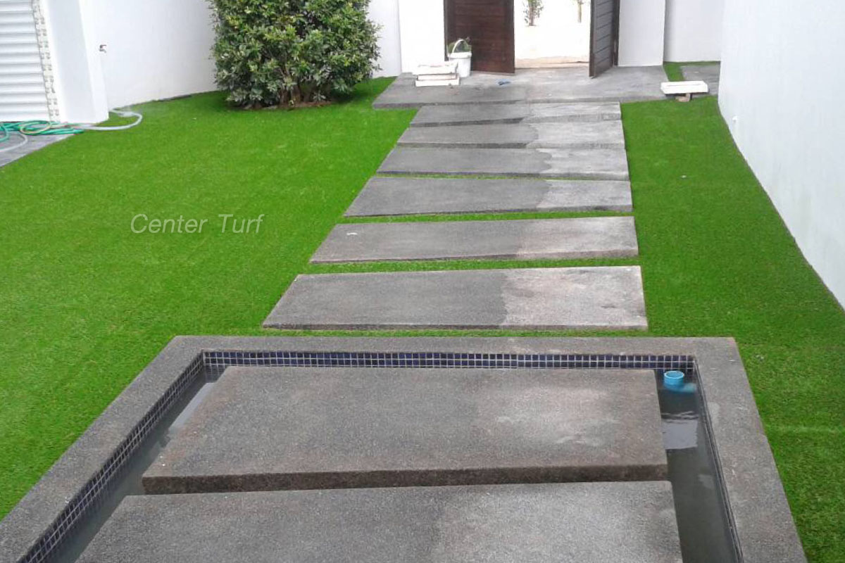 หญ้าเทียมจัดสวน บ้านลูกค้า ไสยวน -PHUKET จ.ภูเก็ต