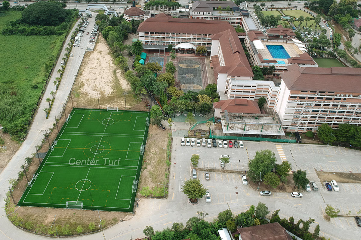 สนามฟุตบอลหญ้าเทียม Varee Chiangmai International School จ.เชียงใหม่