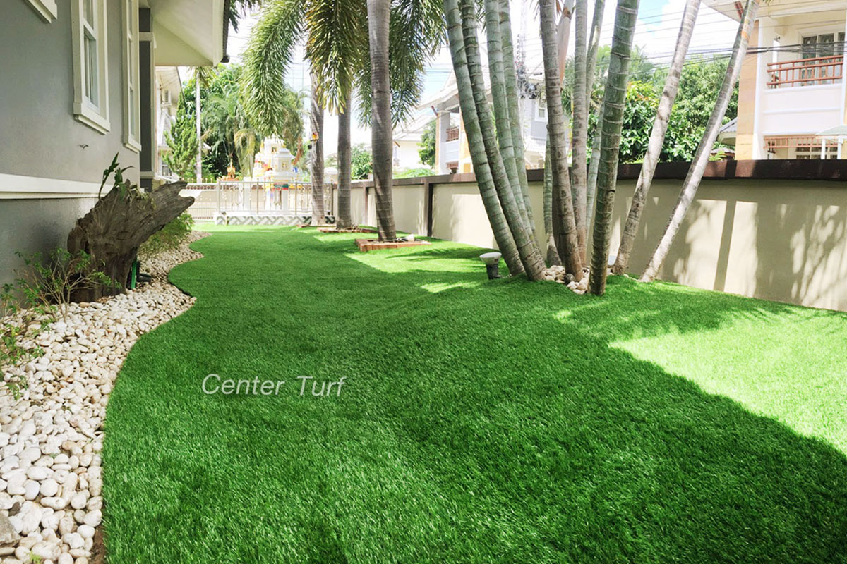 จัดสวนหญ้าเทียม // ติดตั้งหญ้าเทียมบนพื้นดิน