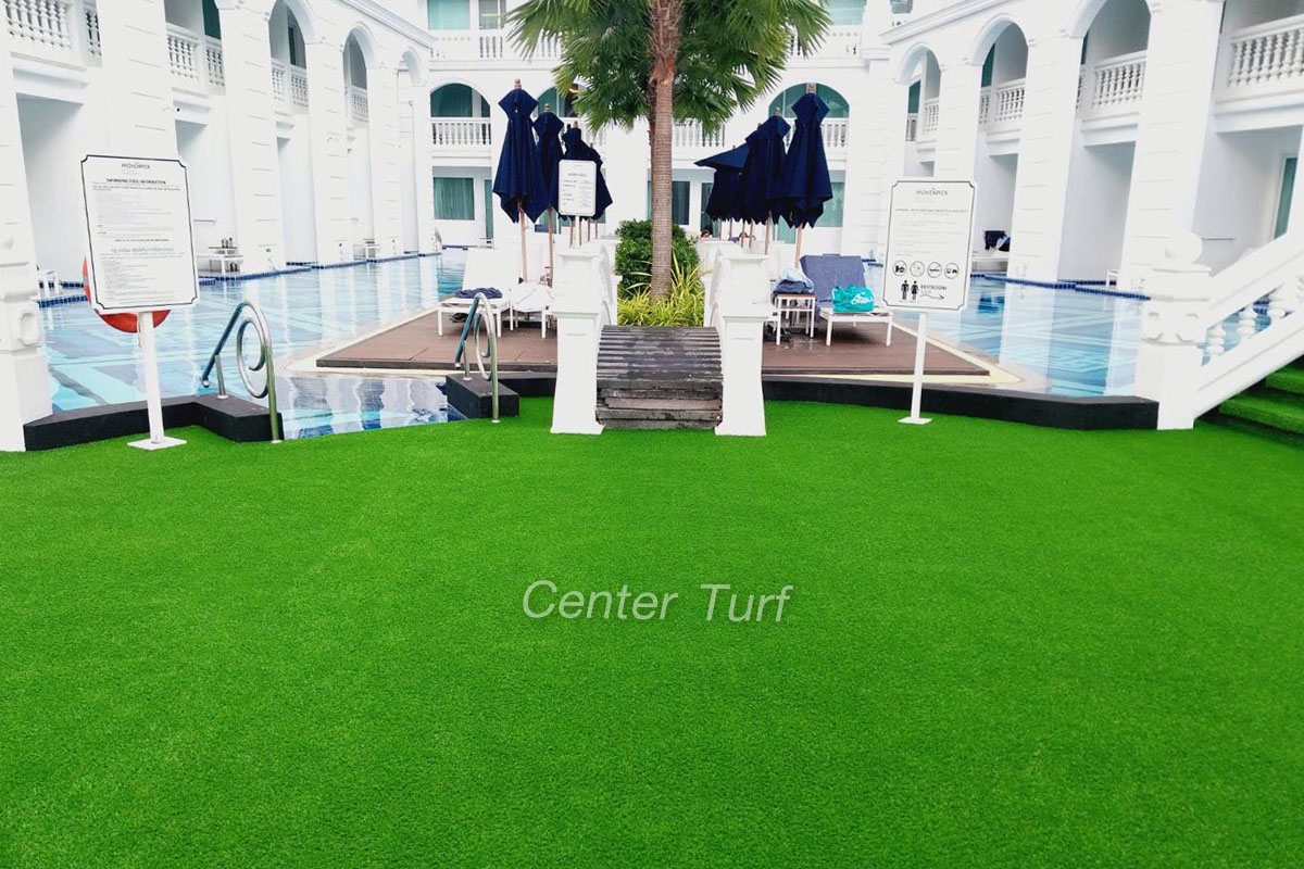 หญ้าเทียมปรับภูมิทัศน์ @Movenpick Myth Hotel Patong Phuket