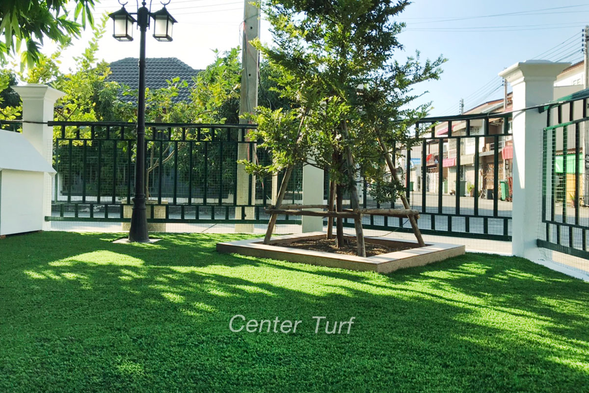 จัดสวนหญ้าเทียมในบ้าน