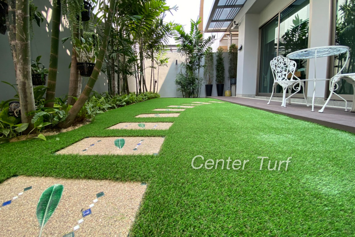 จัดสวนหญ้าเทียม // ติดตั้งหญ้าเทียมบนพื้นดิน