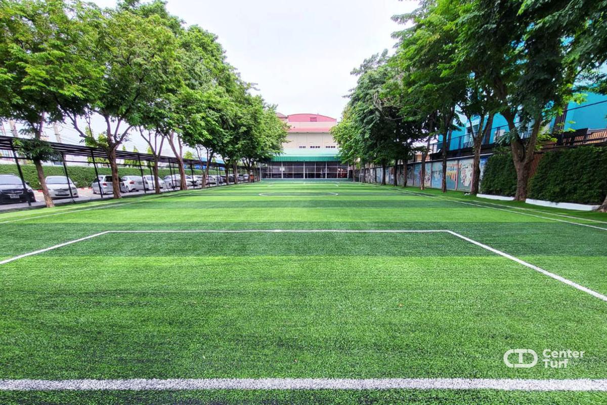 เครื่องจักรที่ได้มาตรฐานสูงสุดในการเติม infill ให้ได้ระดับความหนาที่สม่ำเสมอตามข้อกำหนดช่วยเพิ่มความคล่องตัวในการเล่น