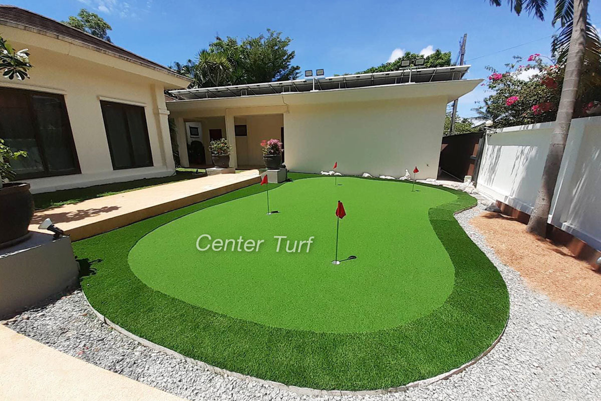 พัตติ้งกรีนหญ้าเทียม @Orchid garden pool villas Phuket