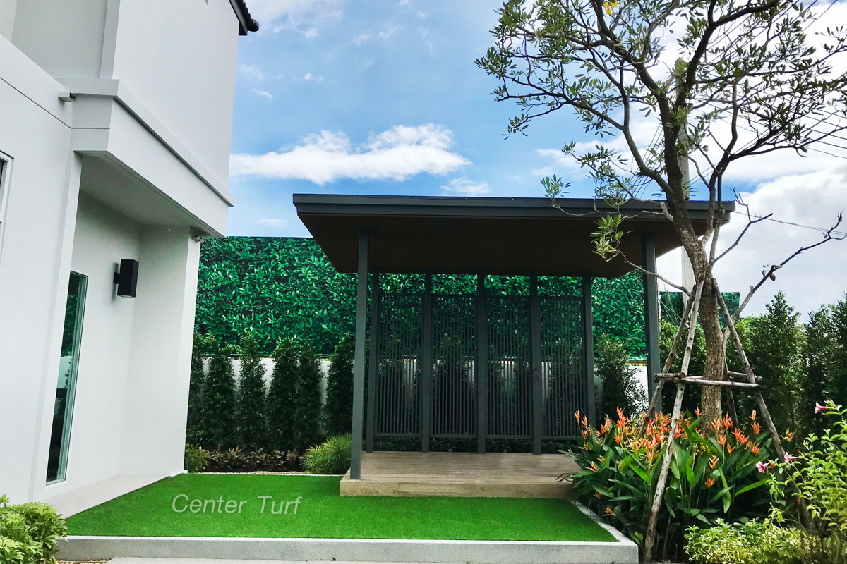จัดสวนหญ้าเทียมบ้านตัวอย่าง @โครงการ L&H มัณฑนา