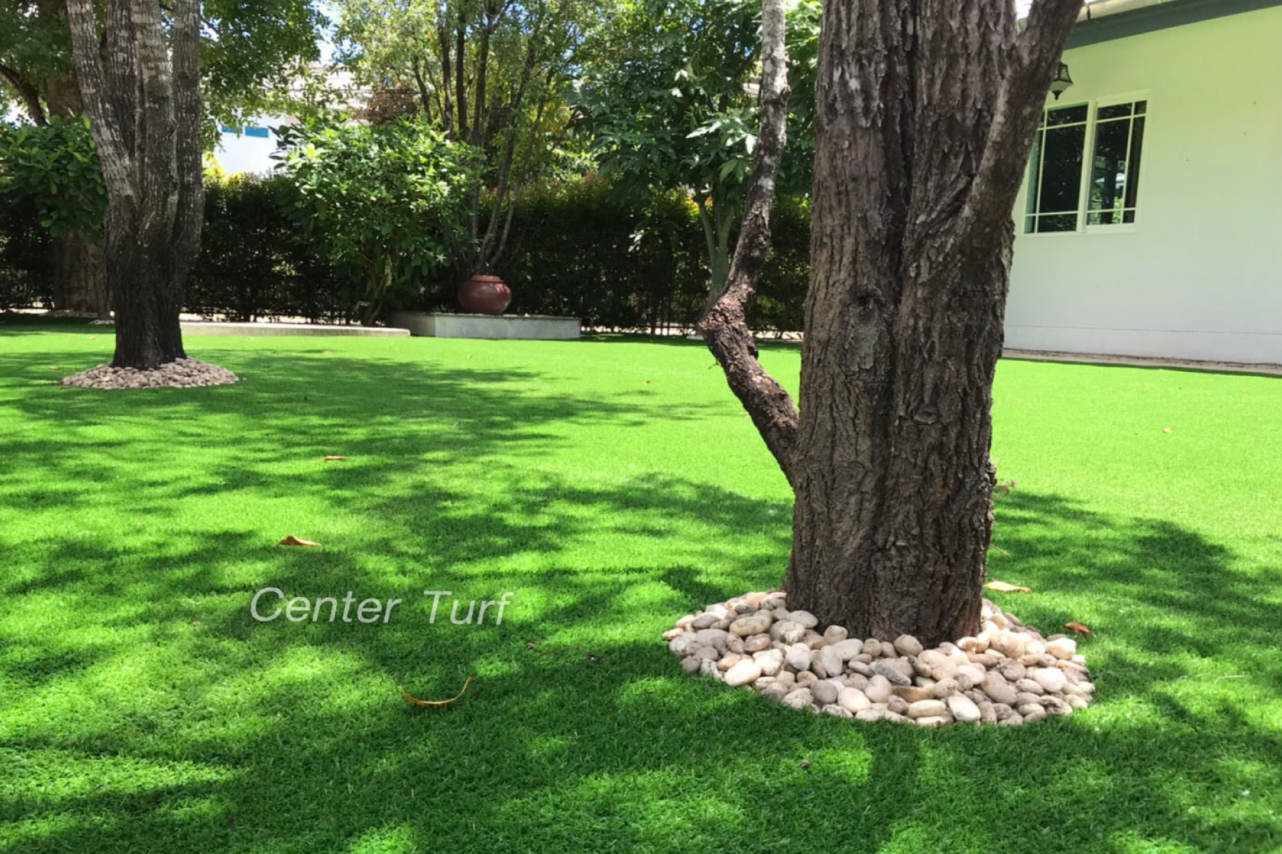 ติดตั้งหญ้าเทียมบ้านพักตากอากาศ