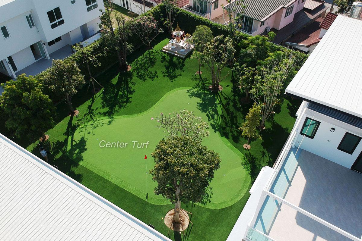 งานติดตั้ง Putting Green หญ้าเทียม