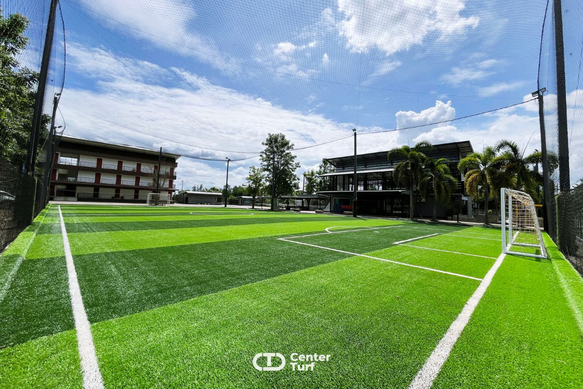 เลือกเปลี่ยนเพื่อสิ่งที่ดีกว่าให้กับธุรกิจคุณ ให้เป็นอีกหนึ่งทางเลือกที่ดีที่สุดกับลูกค้าที่มาใช้บริการบนสนามฟุตบอลหญ้าเทียมที่มีมาตรฐาน