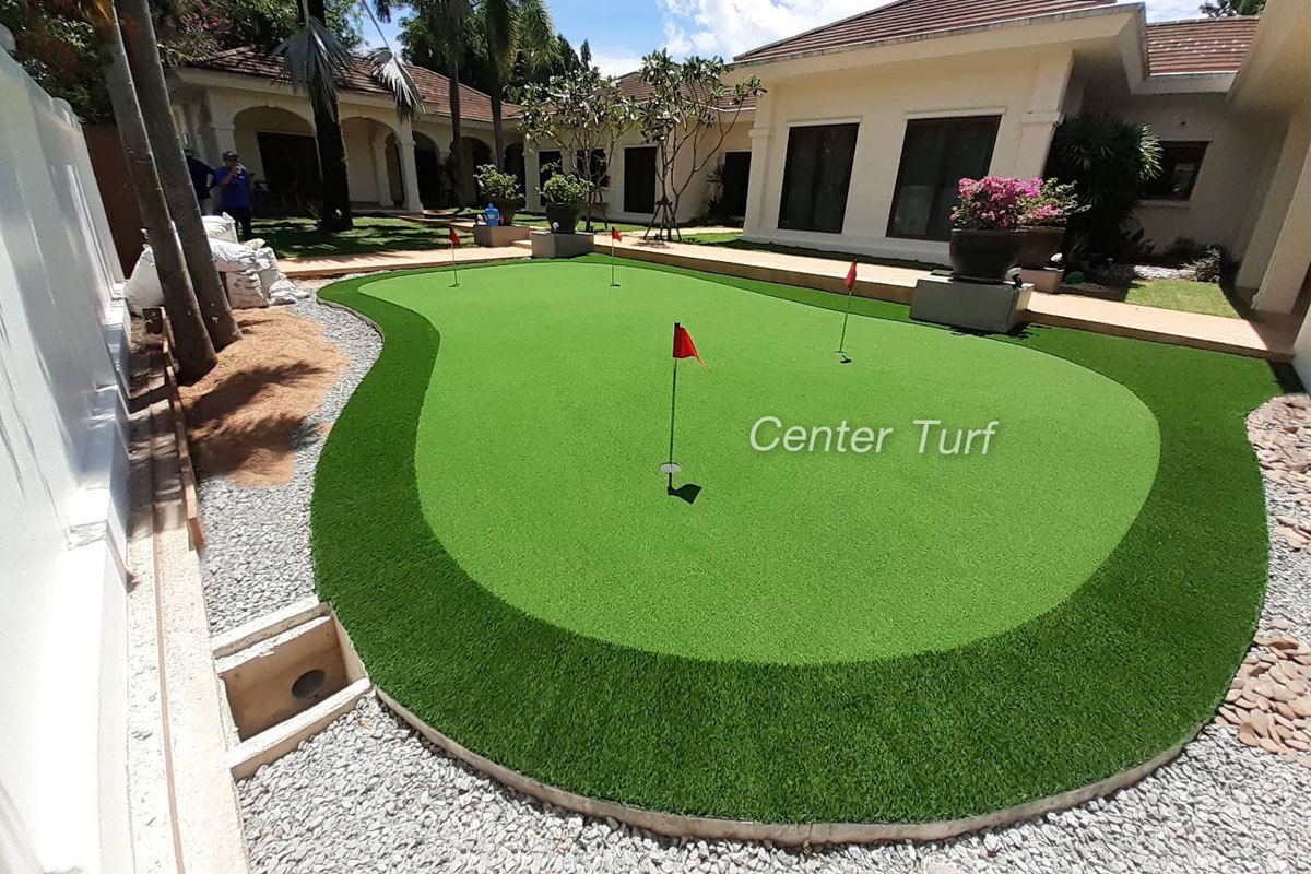 พัตติ้งกรีนหญ้าเทียม @Orchid garden pool villas Phuket