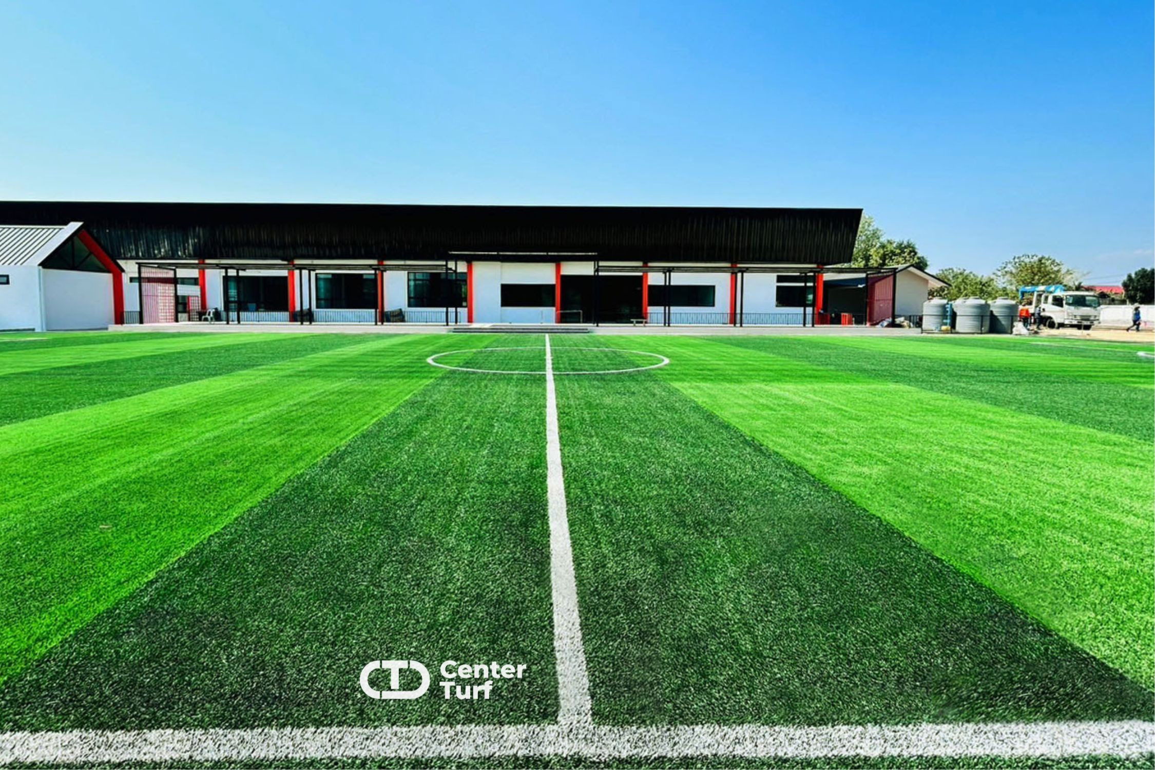 ไม่เพียงช่วยส่งเสริมสุขภาพและทักษะกีฬา แต่ยังเป็นสื่อกลางในการเสริม สร้างความสามัคคีและสร้างภาพลักษณ์ที่ทันสมัยให้กับโรงเรียนในระยะยาว