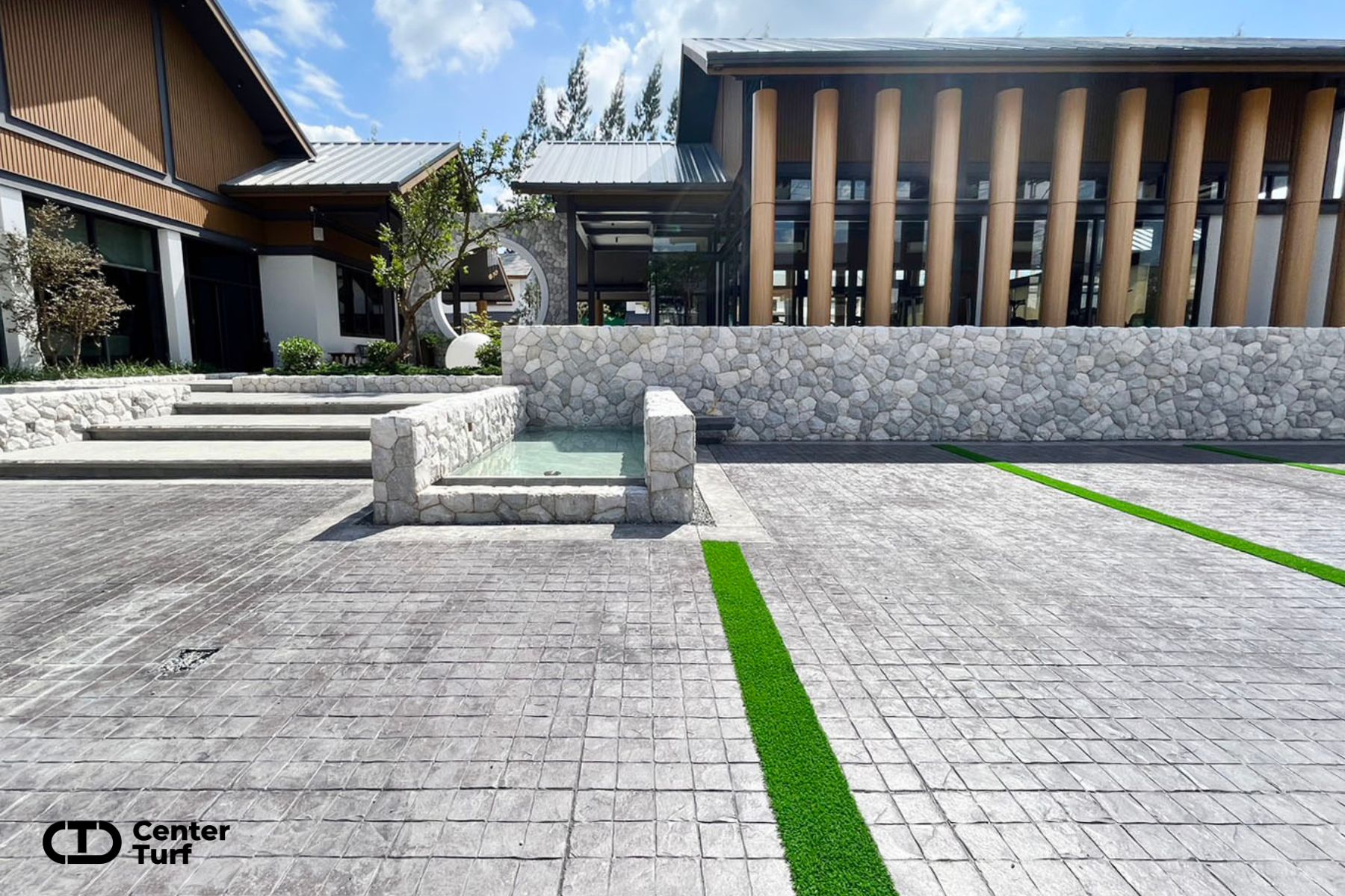 เป็นอีก 1 ผลงานเล็กๆที่ไม่สามารถมองข้ามได้เลย