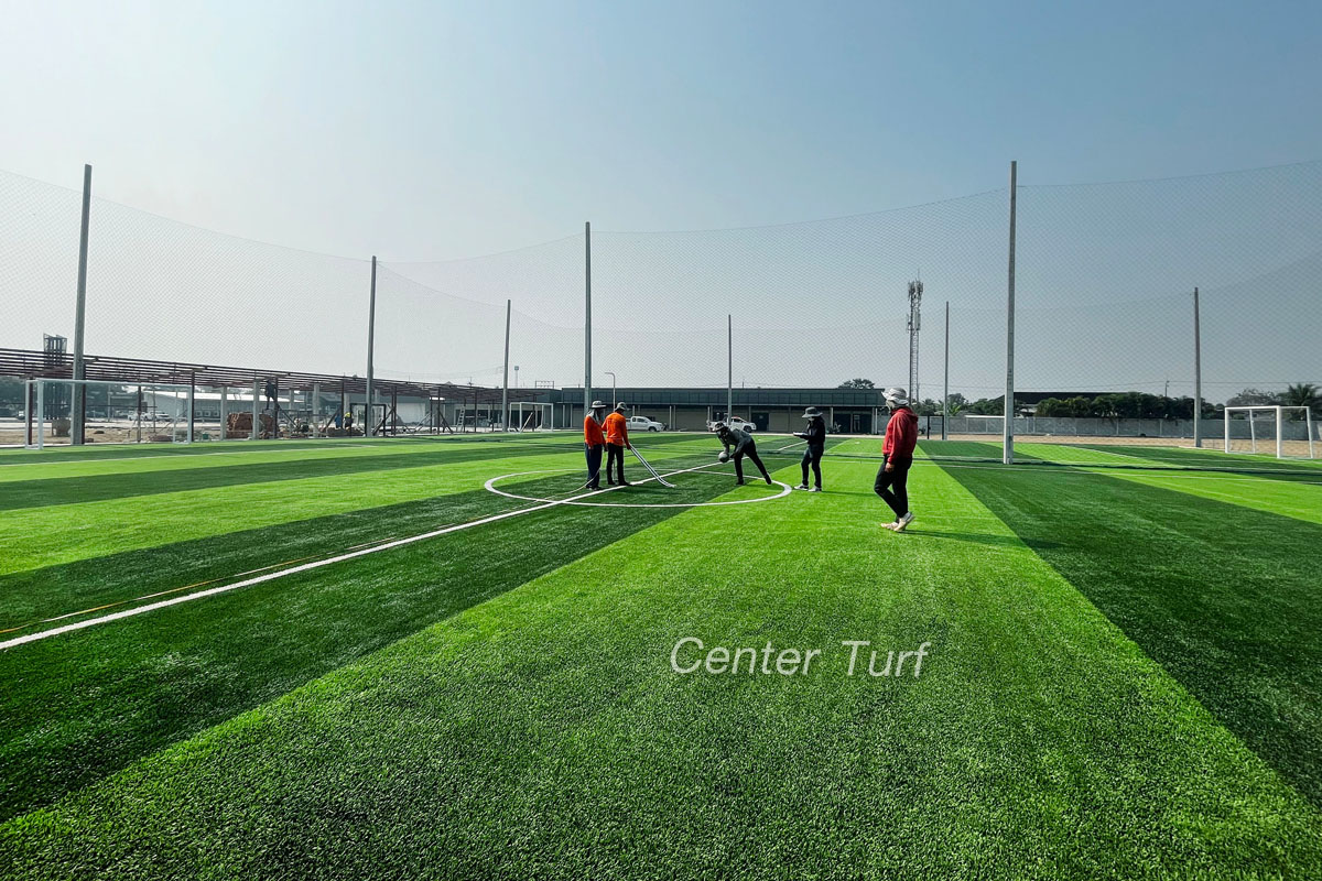 สนามฟุตบอลหญ้าเทียม @โครงการเพลินเพลส จ.เชียงใหม่