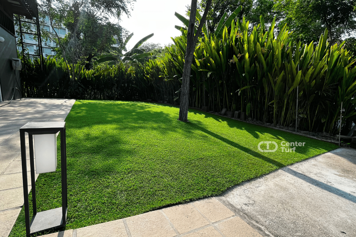 เพิ่มความสนุกสนานให้กับทุกคนในบ้านด้วยสวนหญ้าเทียม  สร้างกิจกรรมได้อีกหลากหลาย