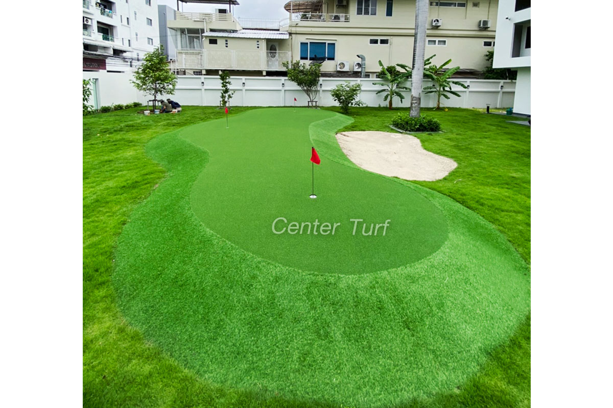 งานติดตั้งกรีนพัตต์กอล์ฟหญ้าพร้อมหลุมทราย บ้านพักส่วนตัว@ลาดพร้าว