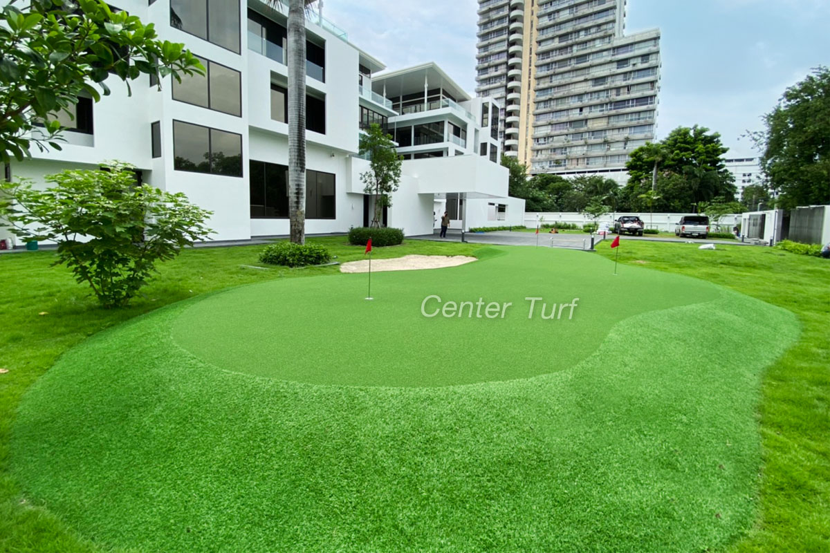 งานติดตั้งกรีนพัตต์กอล์ฟหญ้าพร้อมหลุมทราย บ้านพักส่วนตัว@ลาดพร้าว