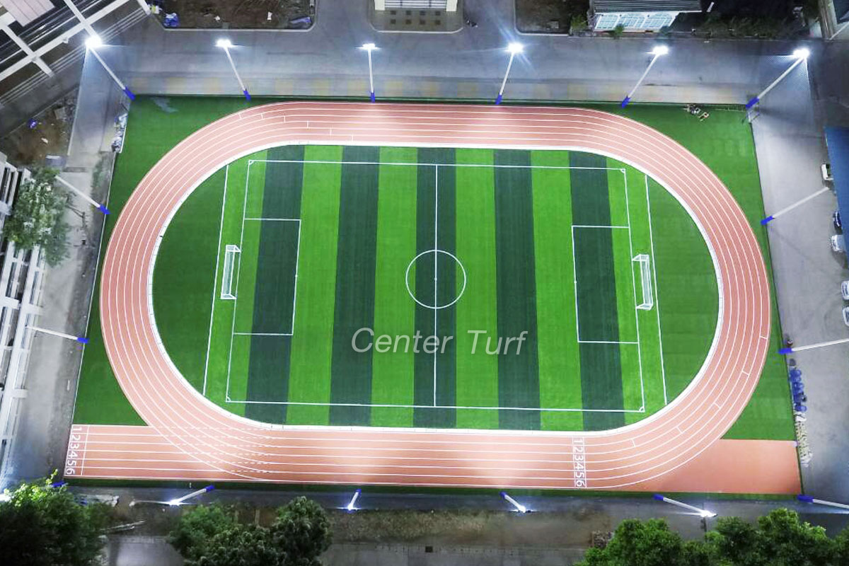 สนามฟุตบอลหญ้าเทียมโรงเรียนรุ่งอรุณวิทยา อ.ปากช่อง จ.นครราชสีมา