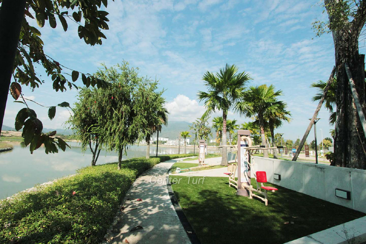 Land&House -Serene Lake Chiang Mai