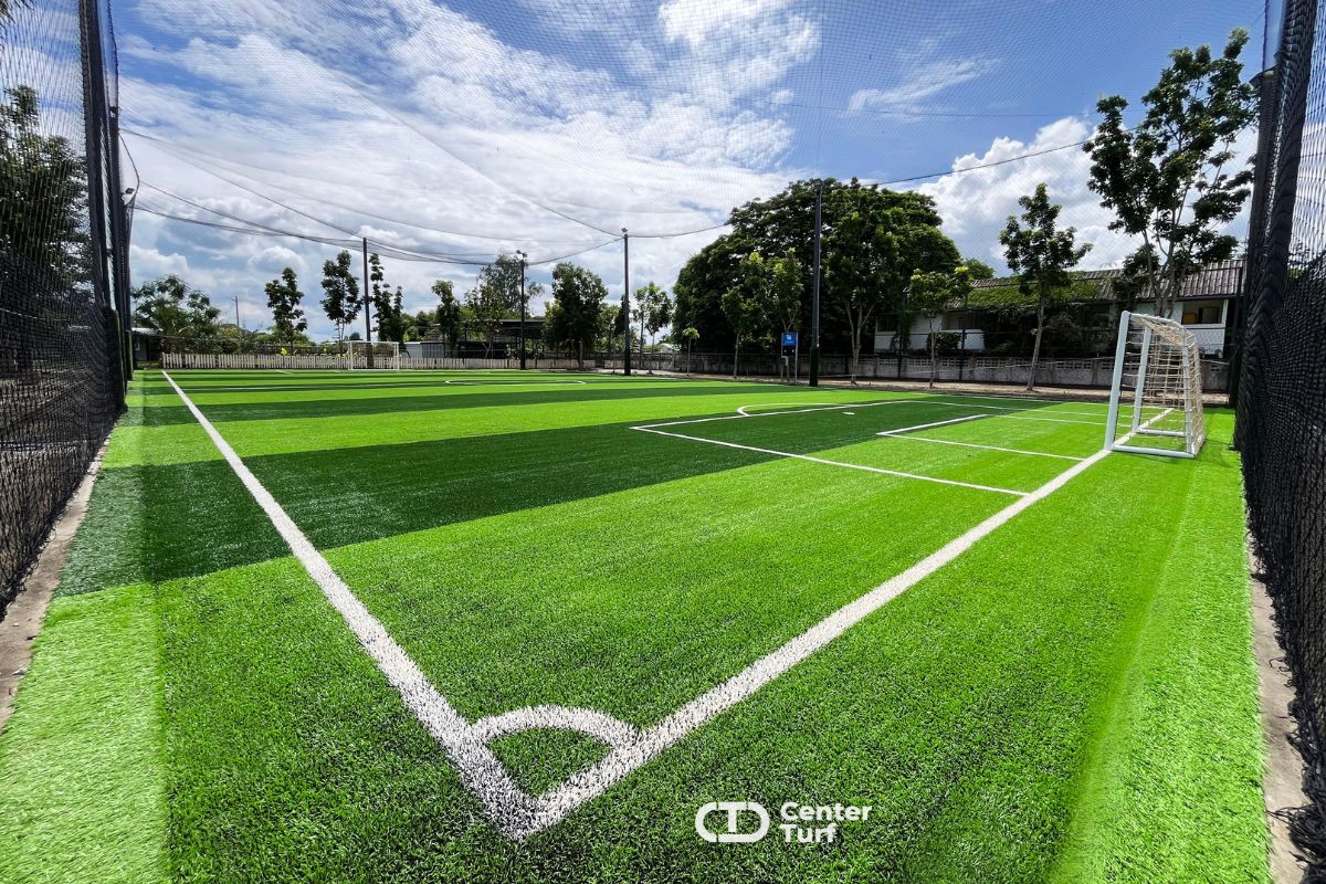 เลือกเปลี่ยนเพื่อสิ่งที่ดีกว่าให้กับธุรกิจคุณ ให้เป็นอีกหนึ่งทางเลือกที่ดีที่สุดกับลูกค้าที่มาใช้บริการบนสนามฟุตบอลหญ้าเทียมที่มีมาตรฐาน