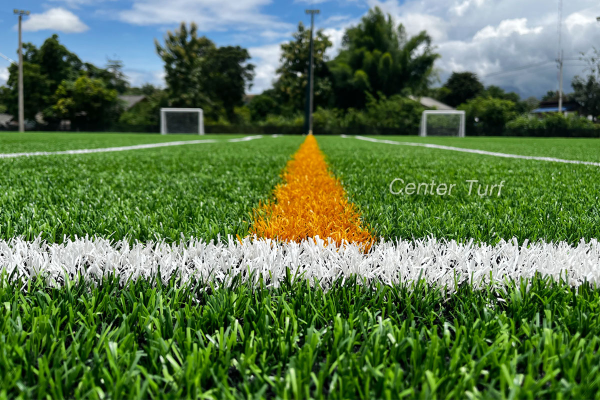 สนามฟุตบอลหญ้าเทียมเทศบาลตำบลแม่วาง จ.เชียงใหม่