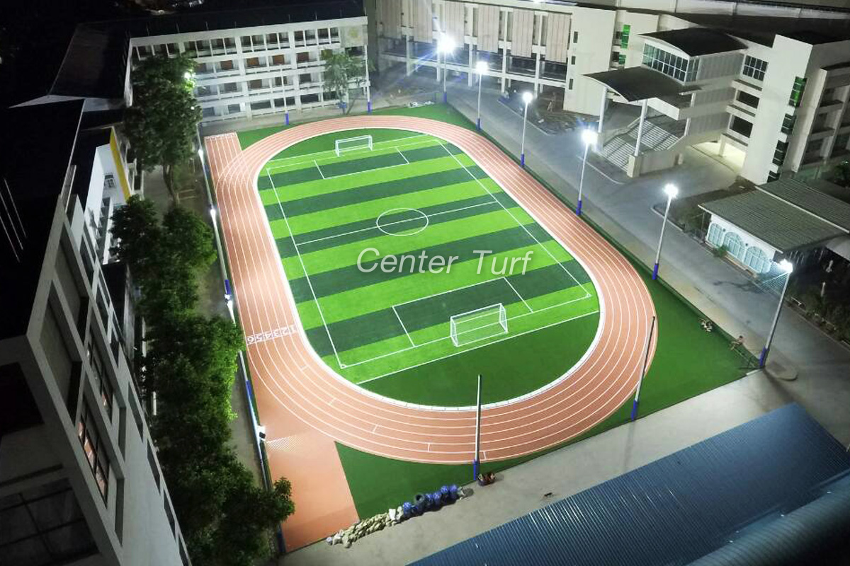 สนามฟุตบอลหญ้าเทียมโรงเรียนรุ่งอรุณวิทยา อ.ปากช่อง จ.นครราชสีมา