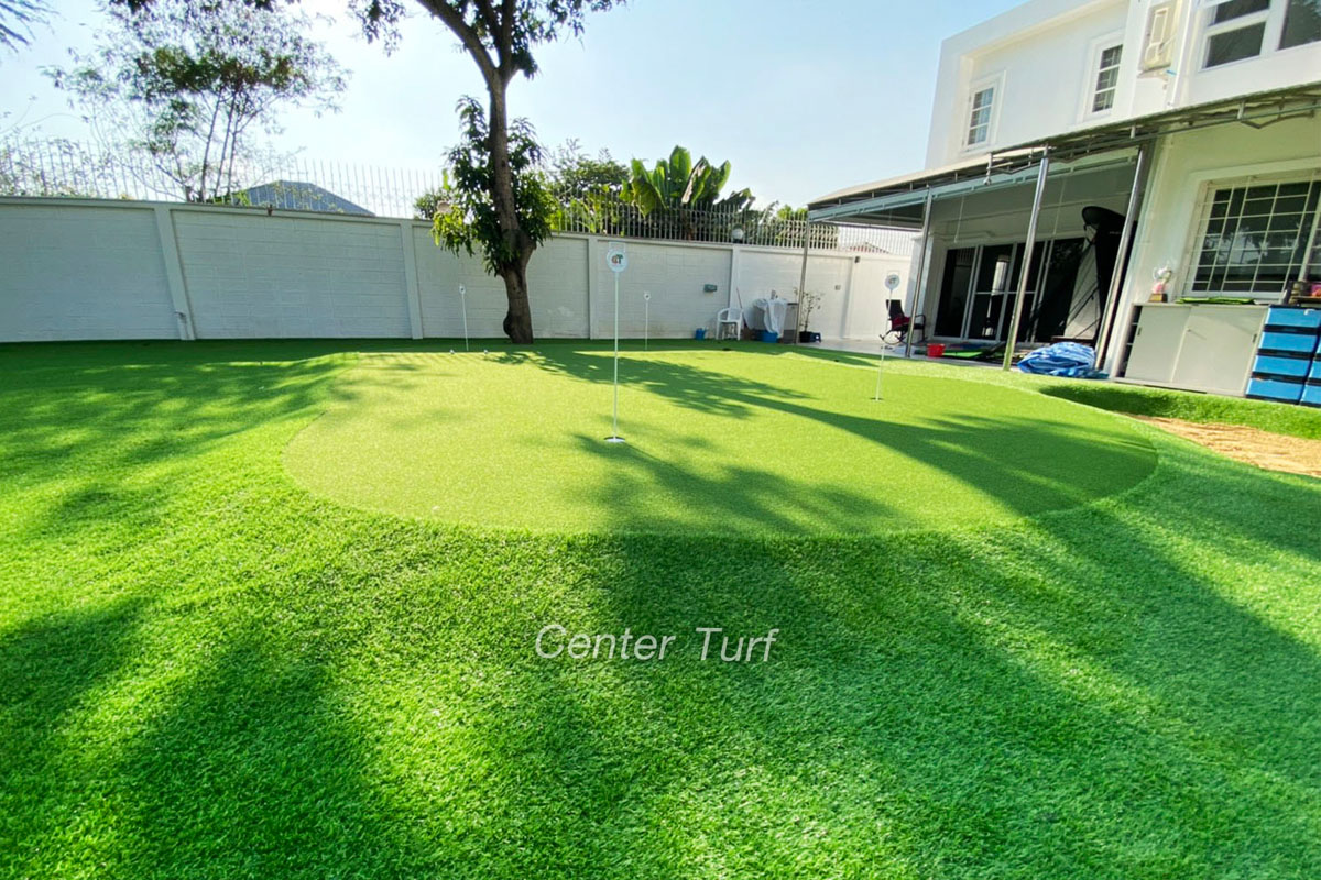 พัตติ้งกรีนหญ้าเทียมและจัดสวนหญ้าทียม