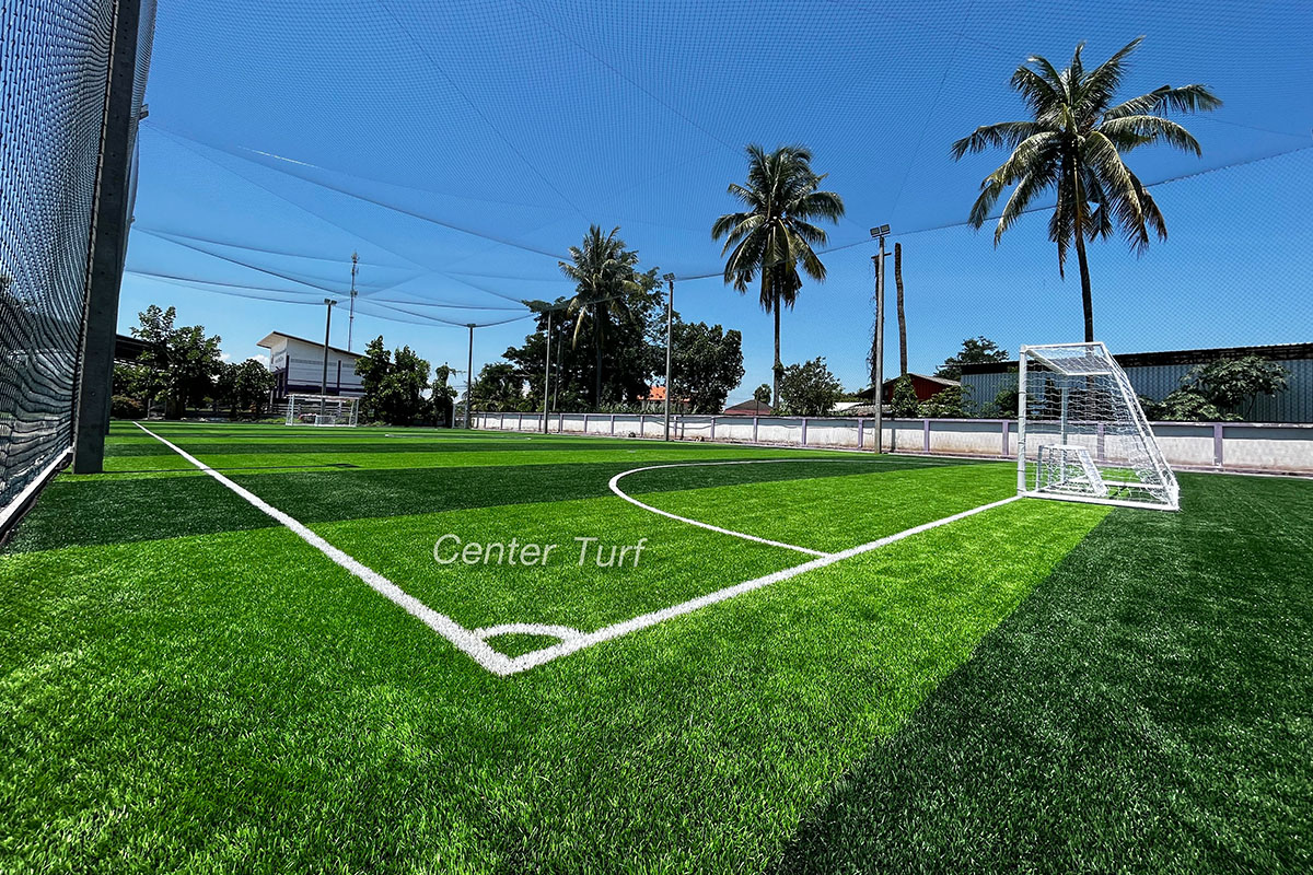 งานสนามฟุตบอลหญ้าเทียม เทศบาลตำบลป่าแดด จ.เชียงใหม่