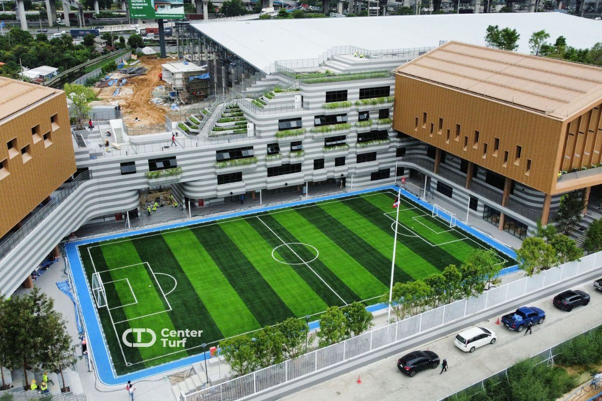 พร้อมลู่วิ่งสวยๆ เพื่อรองรับการบาดเจ็บด้วยระบบพื้นยางกันกระแทก (Shockpad)หนาพิเศษช่วยลดแรงกระแทกได้มากยิ่งขึ้น