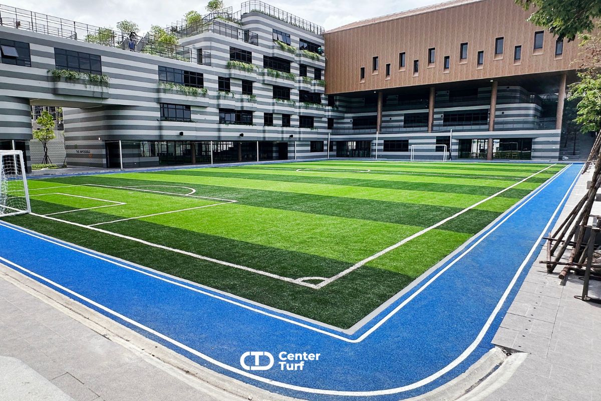 พร้อมลู่วิ่งสวยๆ เพื่อรองรับการบาดเจ็บด้วยระบบพื้นยางกันกระแทก (Shockpad)หนาพิเศษช่วยลดแรงกระแทกได้มากยิ่งขึ้น