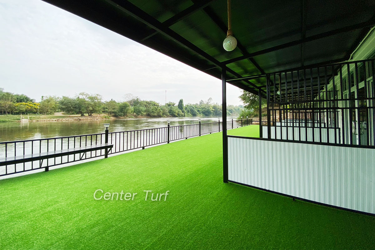 งานติดตั้งหญ้าเทียมตกแต่งสถานที่ @การันตีรีสอร์ต จ.กาญจนบุรี