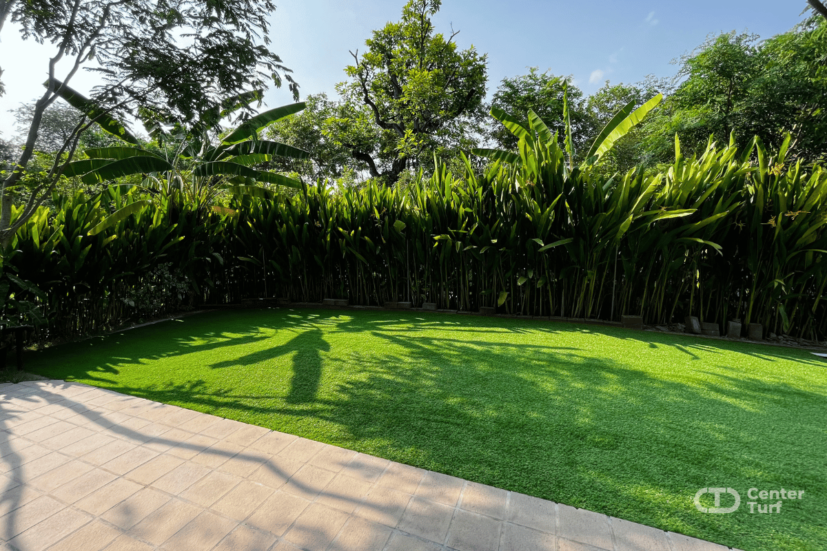 เพิ่มความสนุกสนานให้กับทุกคนในบ้านด้วยสวนหญ้าเทียม  สร้างกิจกรรมได้อีกหลากหลาย